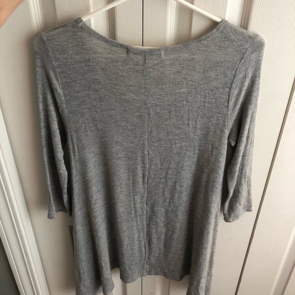 Urban Outfitters Grey Knit Top - Picture 3 of 3